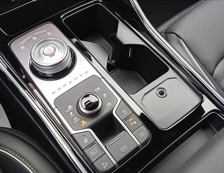 KIA Sorento SUV 2,2 l 142 kw