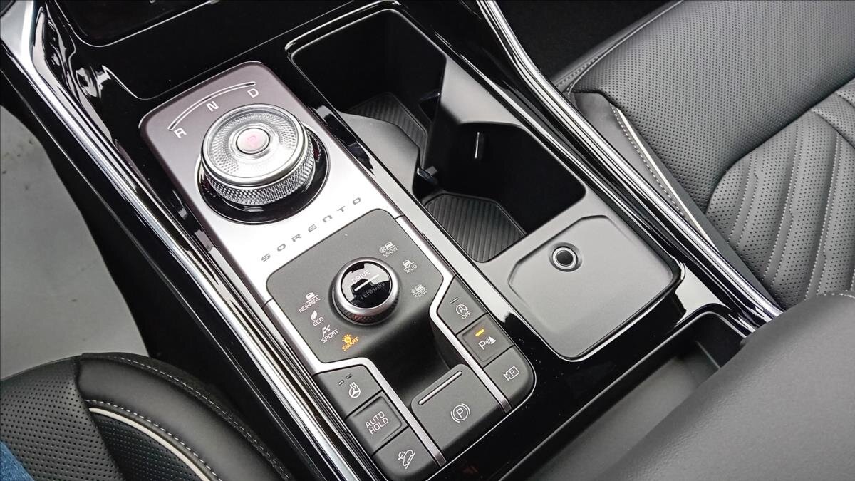 KIA Sorento SUV 2,2 l 142 kw