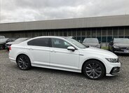 Volkswagen Passat Sedan / Limuzína 2,0 l 110 kw