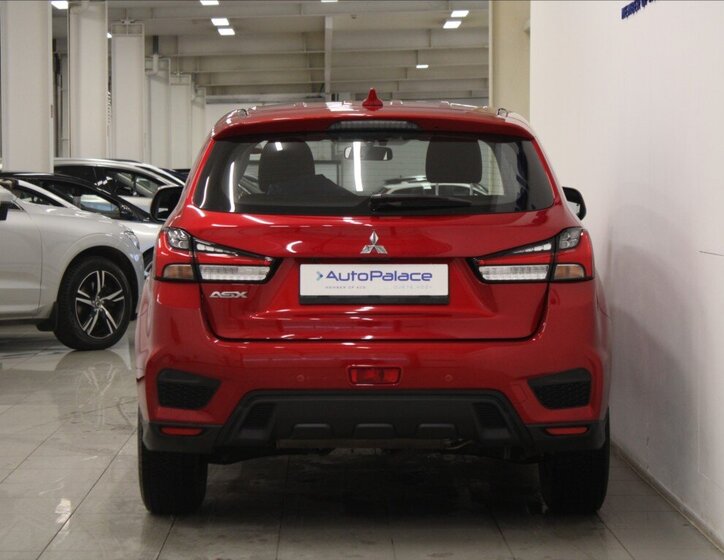 Mitsubishi ASX SUV / Terénní 2,0 l 110 kw