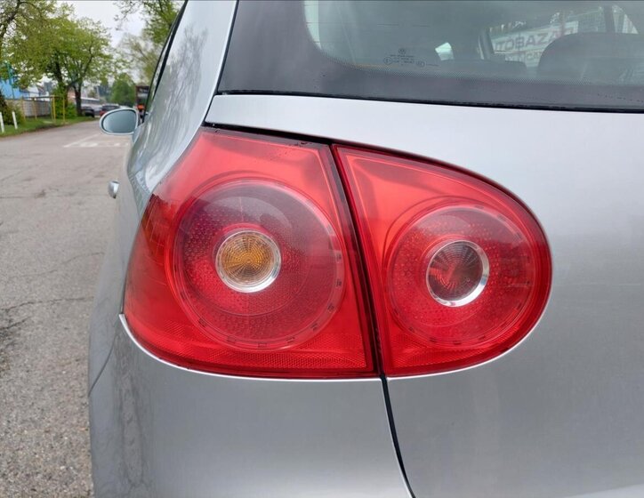 Volkswagen Golf Hatchback 1,4 l 59 kw