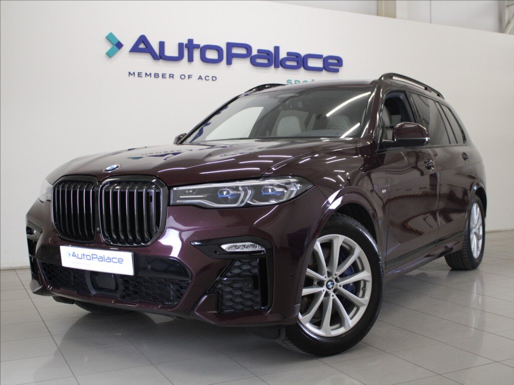 BMW X7 SUV / Terénní 3,0 l 250 kw