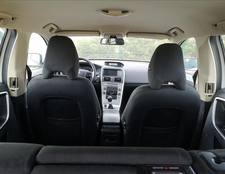 Volvo XC60 Kombi 2,4 l 136 kw