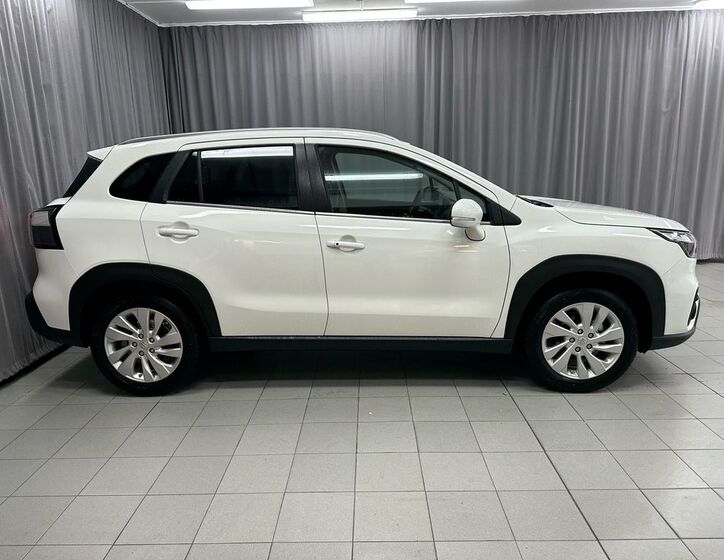 Suzuki S-Cross 4