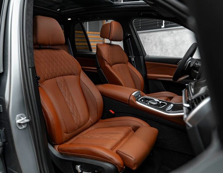 BMW X5 SUV 3,0 l 210 kw