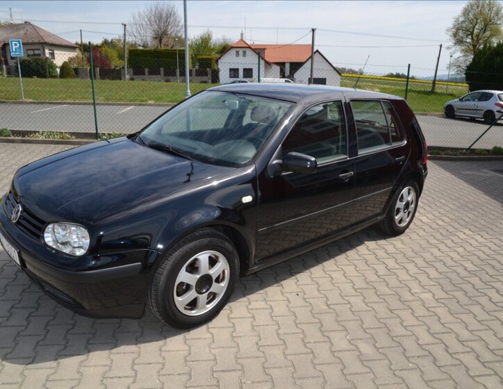 Volkswagen Golf Hatchback 1,4 l 55 kw