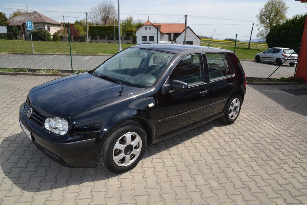 Volkswagen Golf Hatchback 1,4 l 55 kw