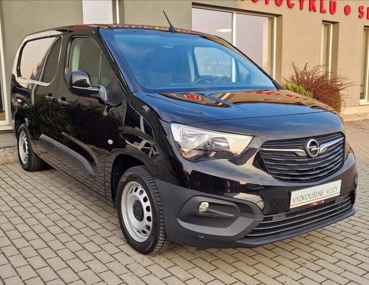 Opel Combo Skříň 1,5 l 75 kw