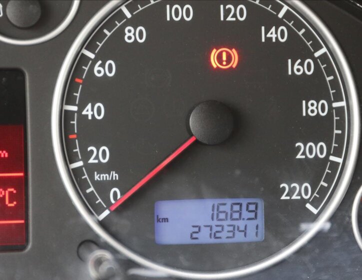 Volkswagen Multivan MPV 2,5 l 128 kw