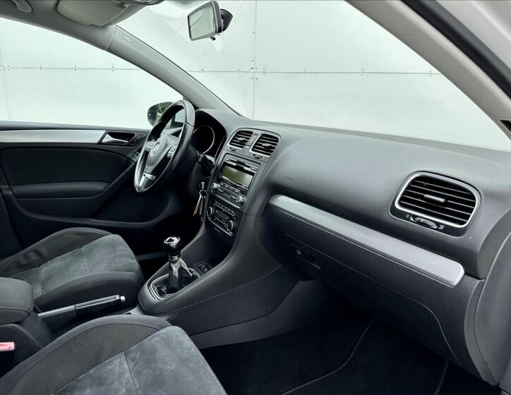 Volkswagen Golf Hatchback 1,6 l 75 kw