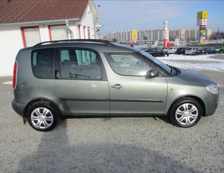 Škoda Roomster 4