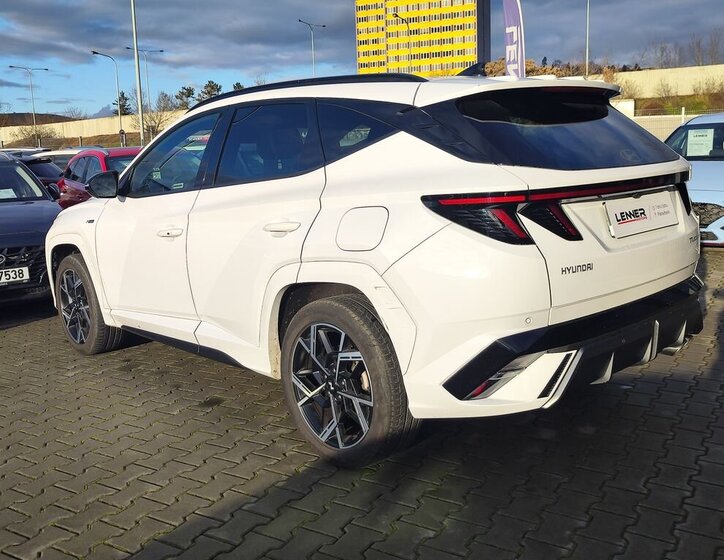 Hyundai Tucson SUV 1,6 l 118 kw