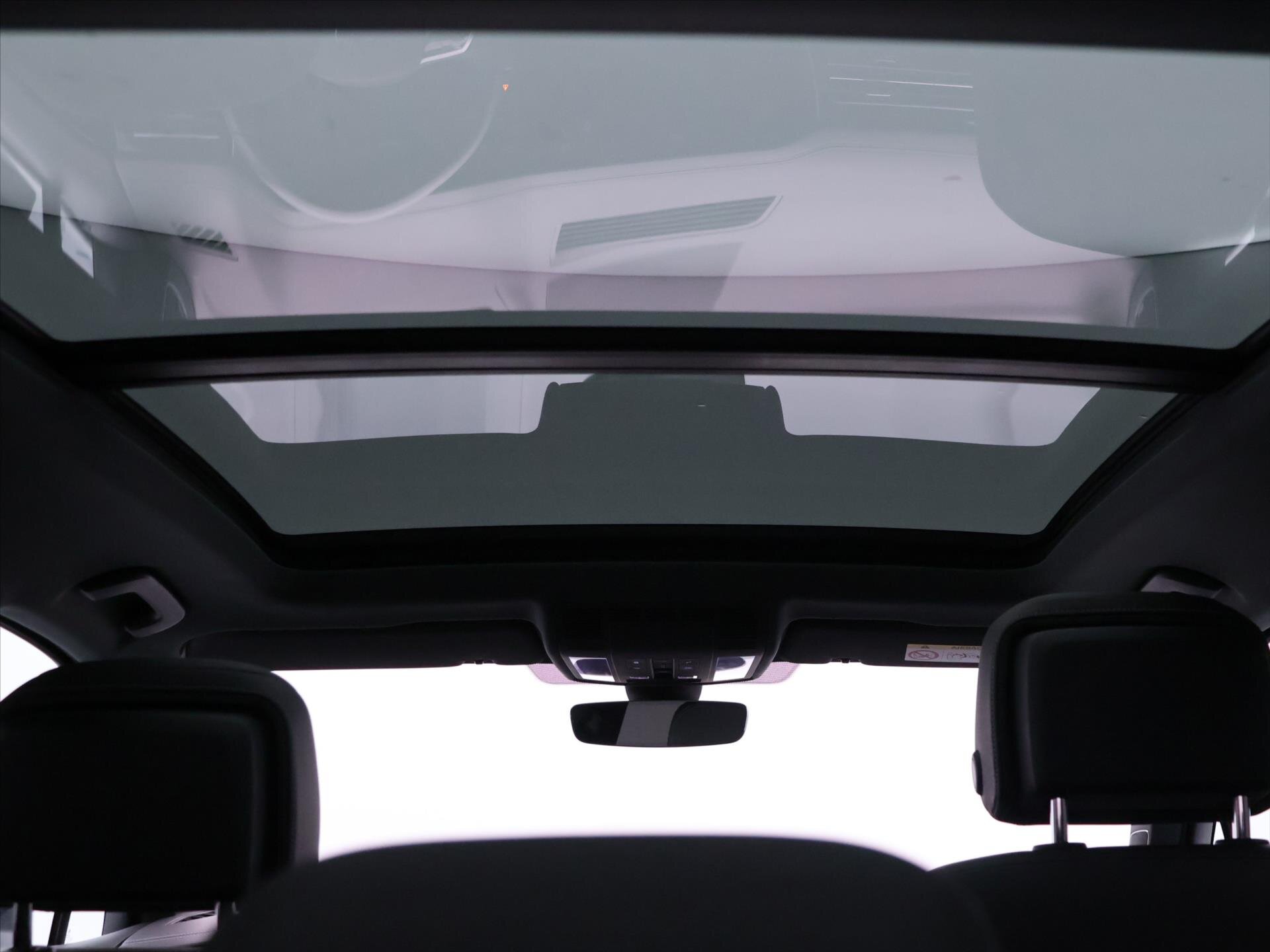 Volkswagen Touareg SUV / Terénní 3,0 l 210 kw