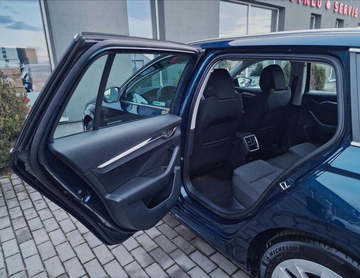 Škoda Octavia Kombi 2,0 l 85 kw