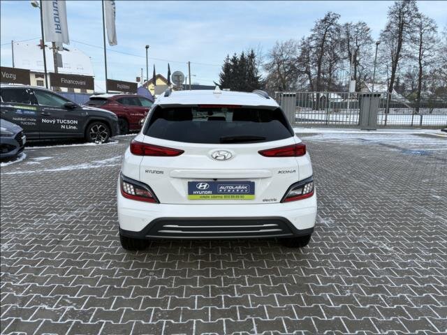 Hyundai Kona SUV / Terénní 0,0 150 kw