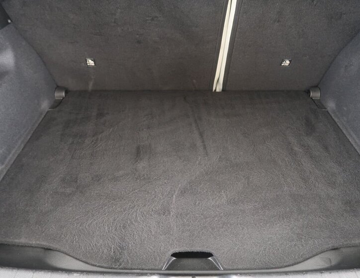 Fiat 600 SUV / Terénní 1,2 l 100 kw