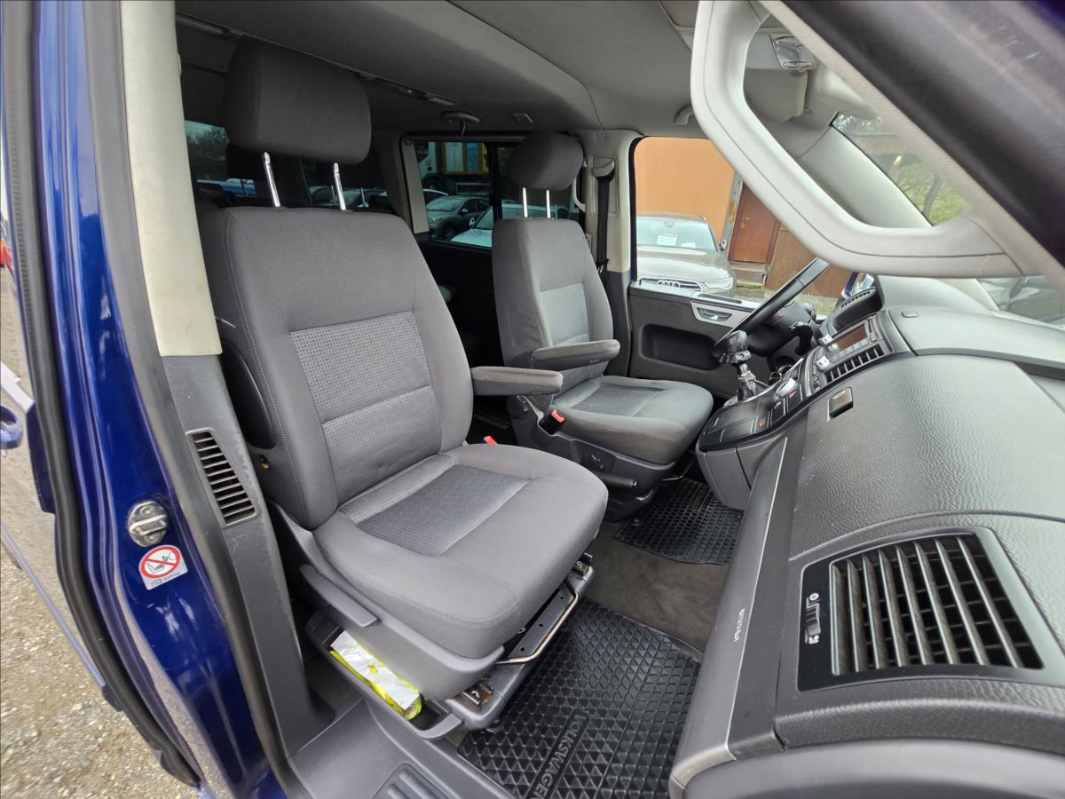 Volkswagen Multivan Kombi 2,5 l 128 kw