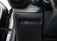 Peugeot 2008 SUV 1,2 l 96 kw