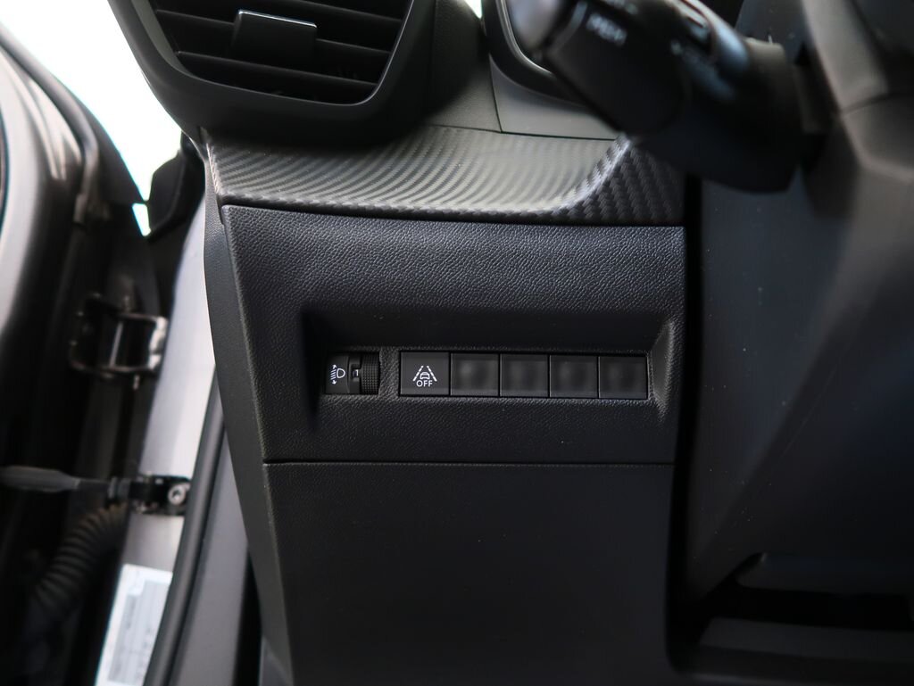 Peugeot 2008 SUV 1,2 l 96 kw