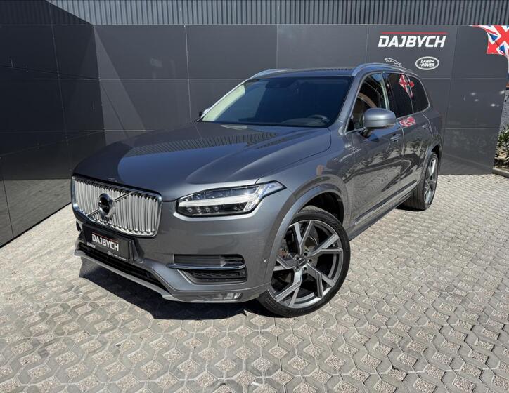 Volvo XC90 1