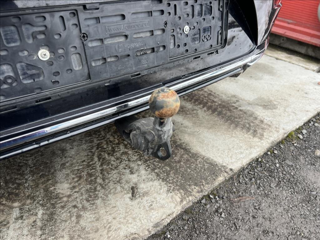 Volkswagen Arteon Kombi 2,0 l 147 kw