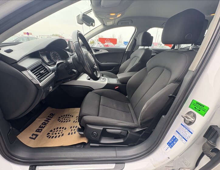 Audi A6 Sedan / Limuzína 3,0 l 160 kw