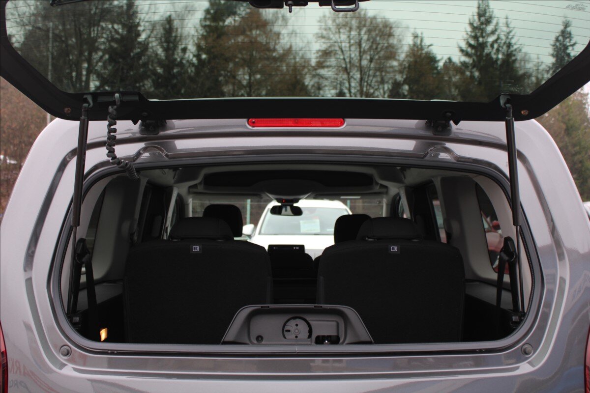 Opel Combo MPV 1,2 l 81 kw