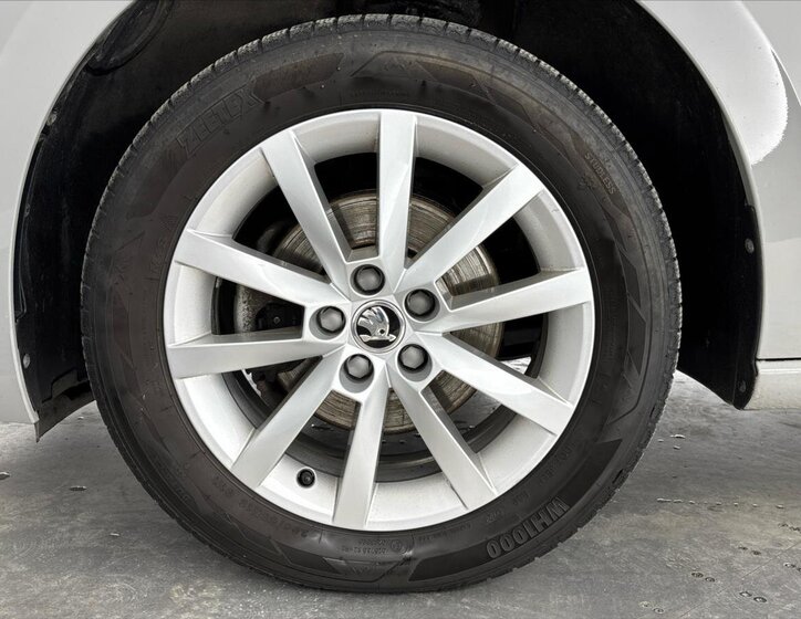 Škoda Scala Hatchback 999,0 85 kw