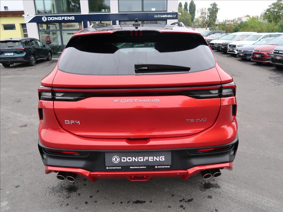 Dongfeng T5 EVO SUV 1,5 l 130 kw