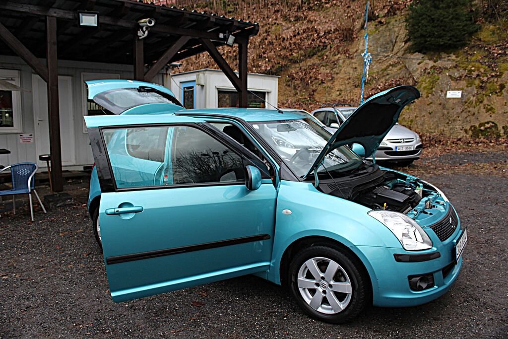 Suzuki Swift Hatchback 1,3 l 67 kw