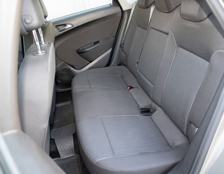 Opel Astra Sedan / Limuzína 1,4 l 103 kw