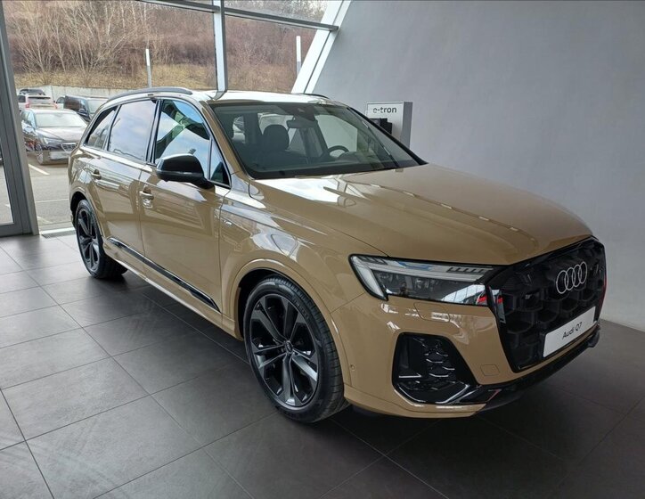 Audi Q7 SUV 3,0 l 210 kw
