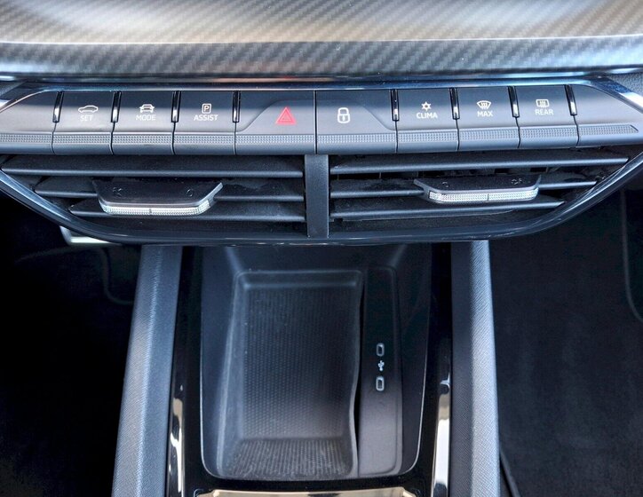 Škoda Octavia Sedan / Limuzína 2,0 l 180 kw