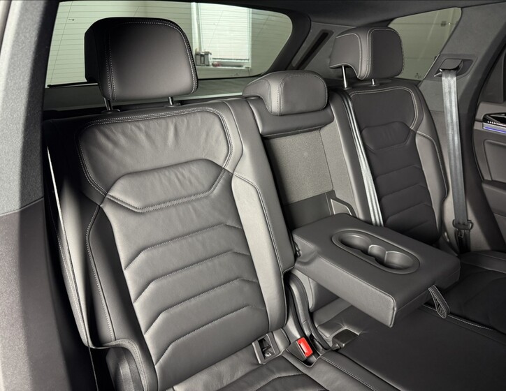 Volkswagen Touareg 17