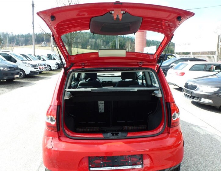 Volkswagen Fox Hatchback 1,2 l 40 kw