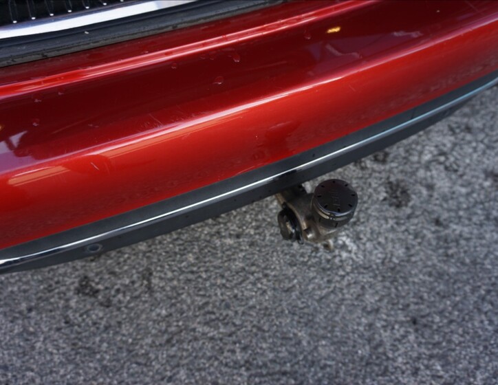 Mercedes-Benz Třídy E 18