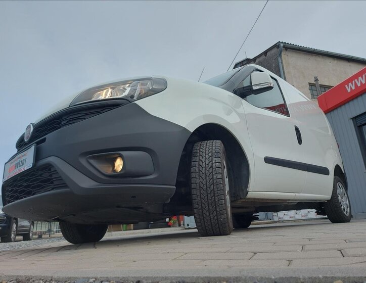 Fiat Dobló cargo Ostatní 1,4 l 88 kw