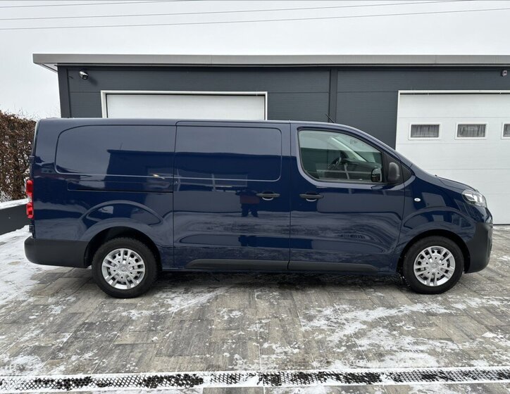 Opel Vivaro 4