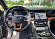 Jeep Grand Cherokee 11