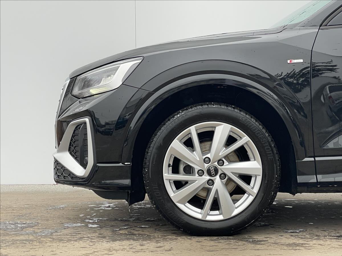 Audi Q2 SUV / Terénní 1,5 l 110 kw