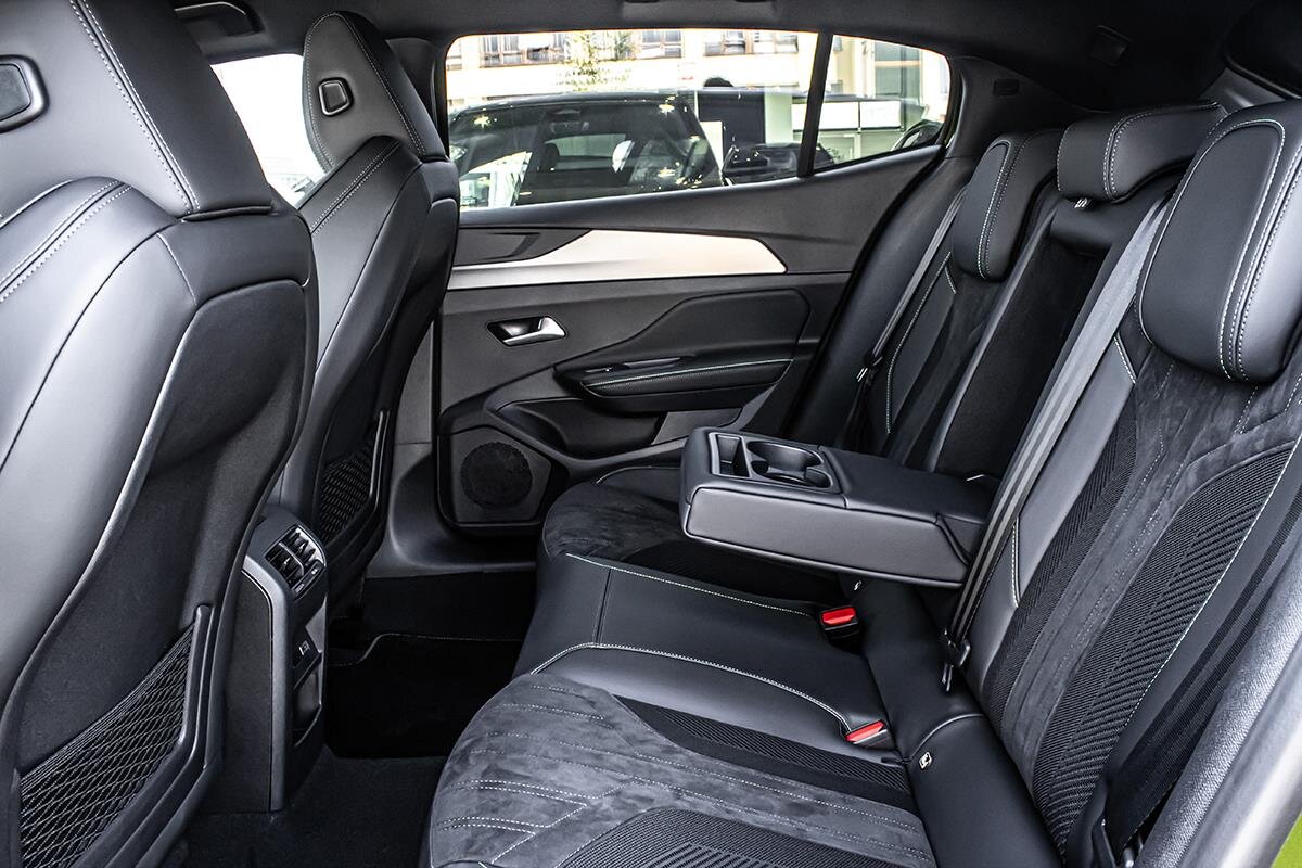 Peugeot 408 Liftback 1,6 l 132 kw