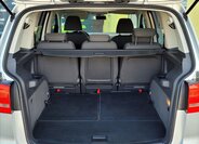 Volkswagen Touran 11