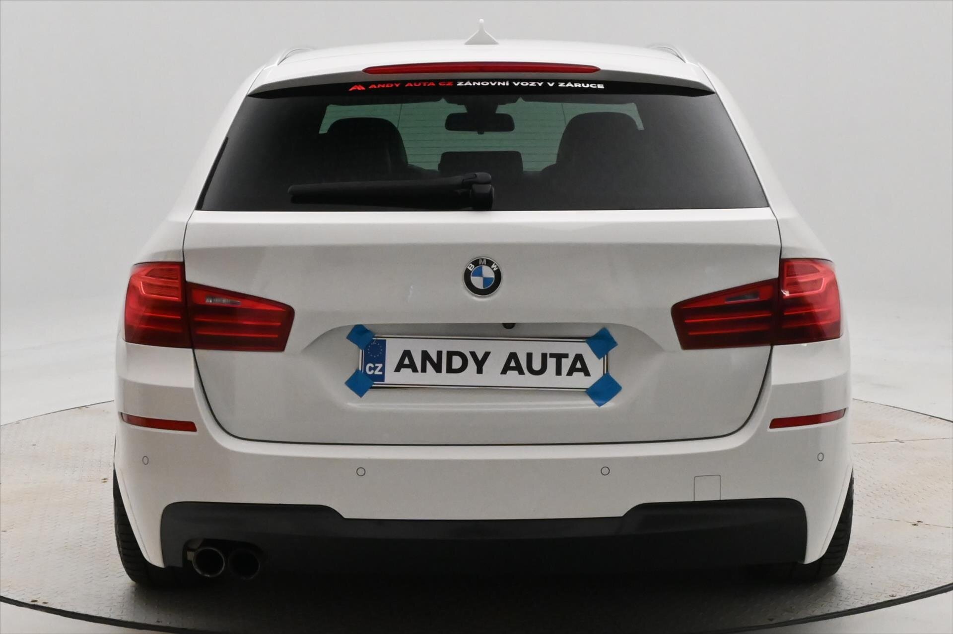 BMW Řada 5 Kombi 3,0 l 190 kw