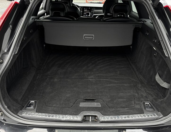 Volvo V90 Kombi 2,0 l 173 kw