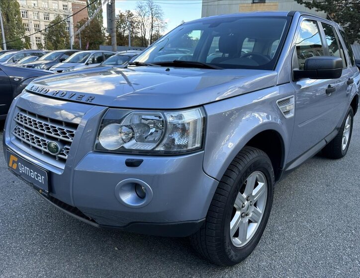 Land Rover Freelander SUV 2,2 l 112 kw