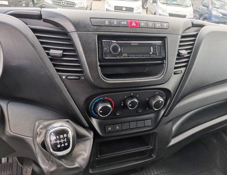 Iveco Daily Ostatní 2,3 l 115 kw