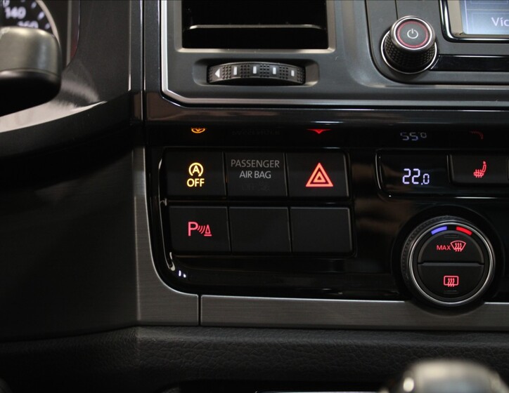 Volkswagen Multivan 15