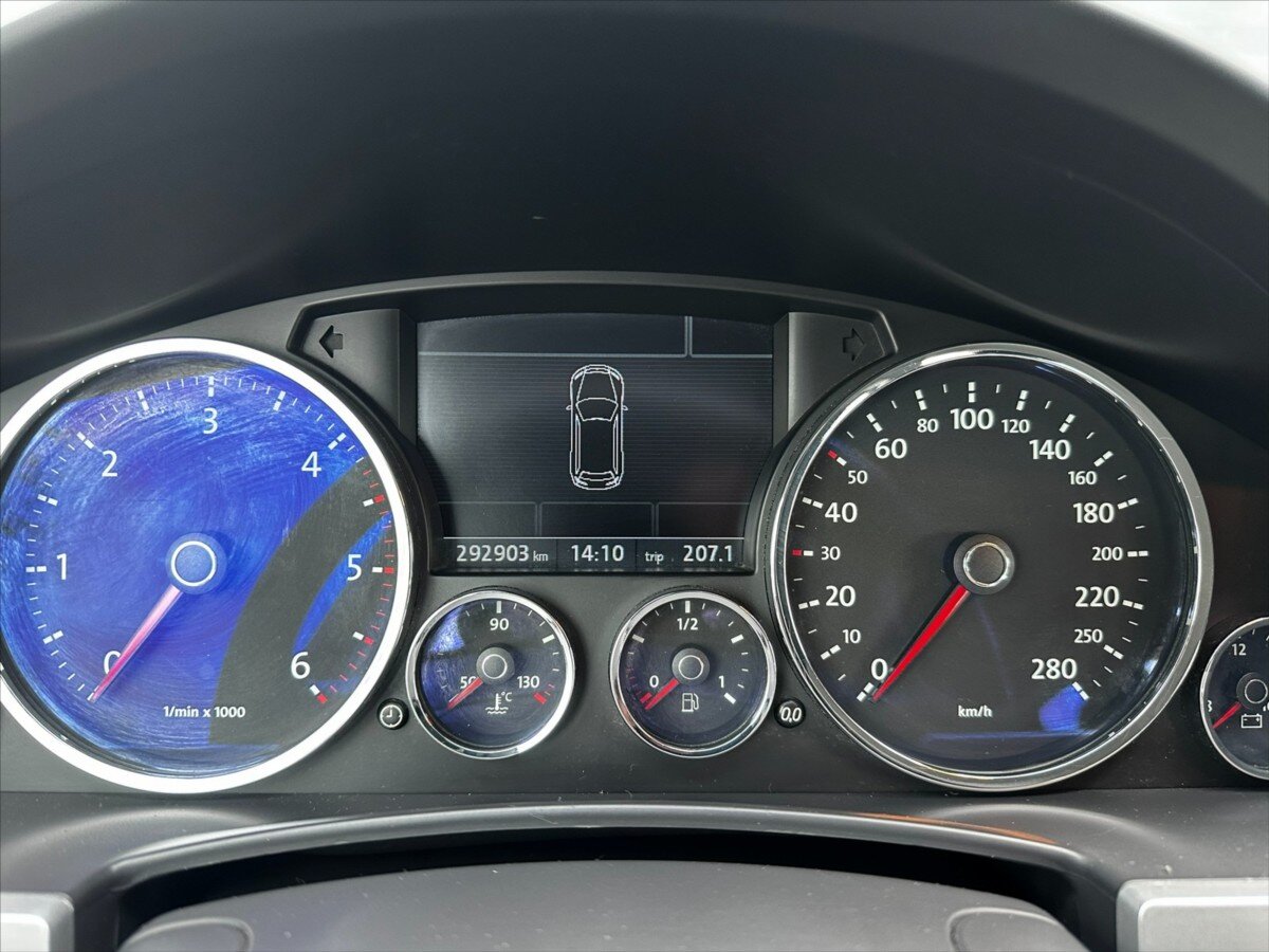 Volkswagen Touareg Kombi 3,0 l 165 kw