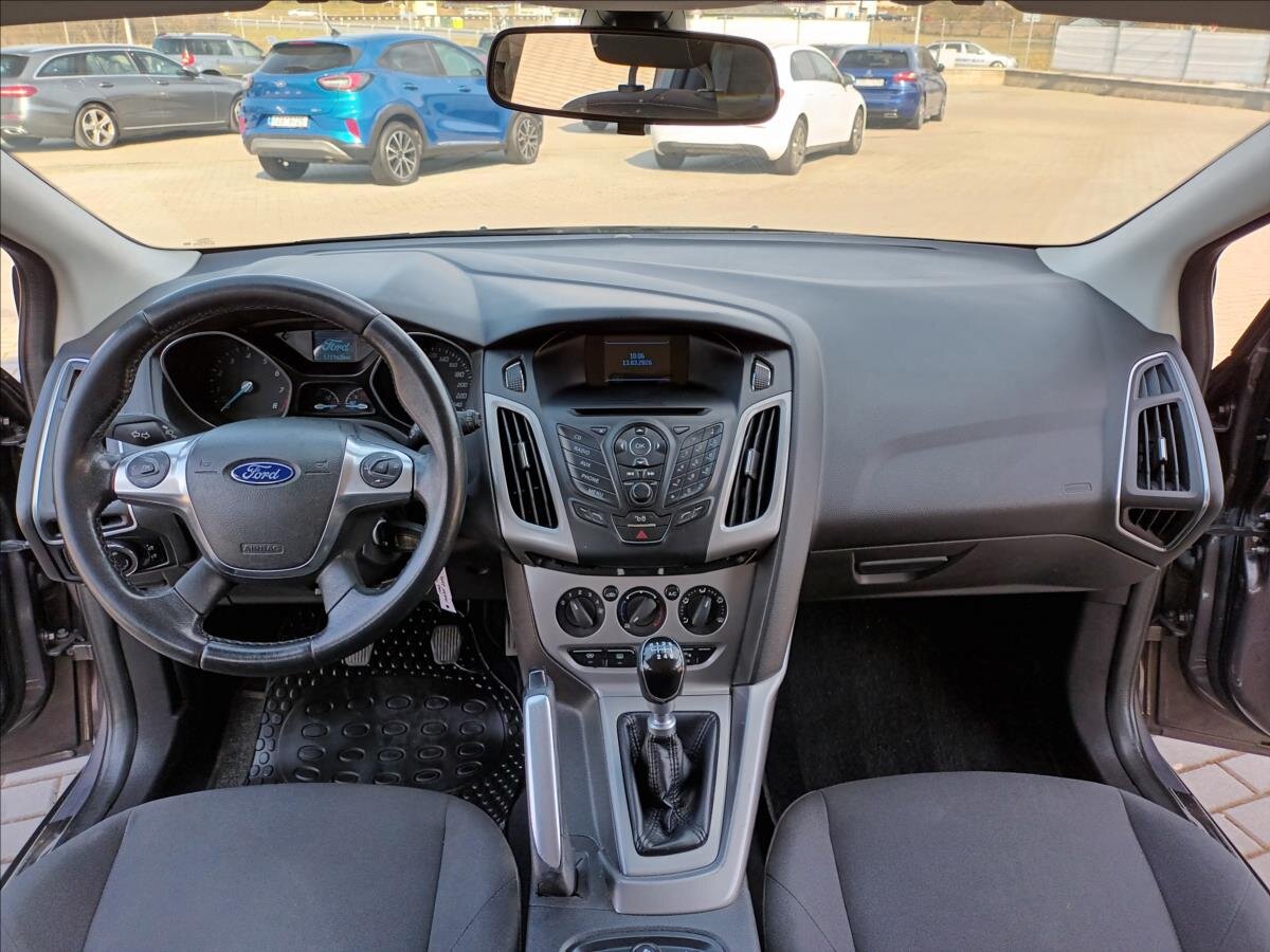 Ford Focus Kombi 998,0 92 kw