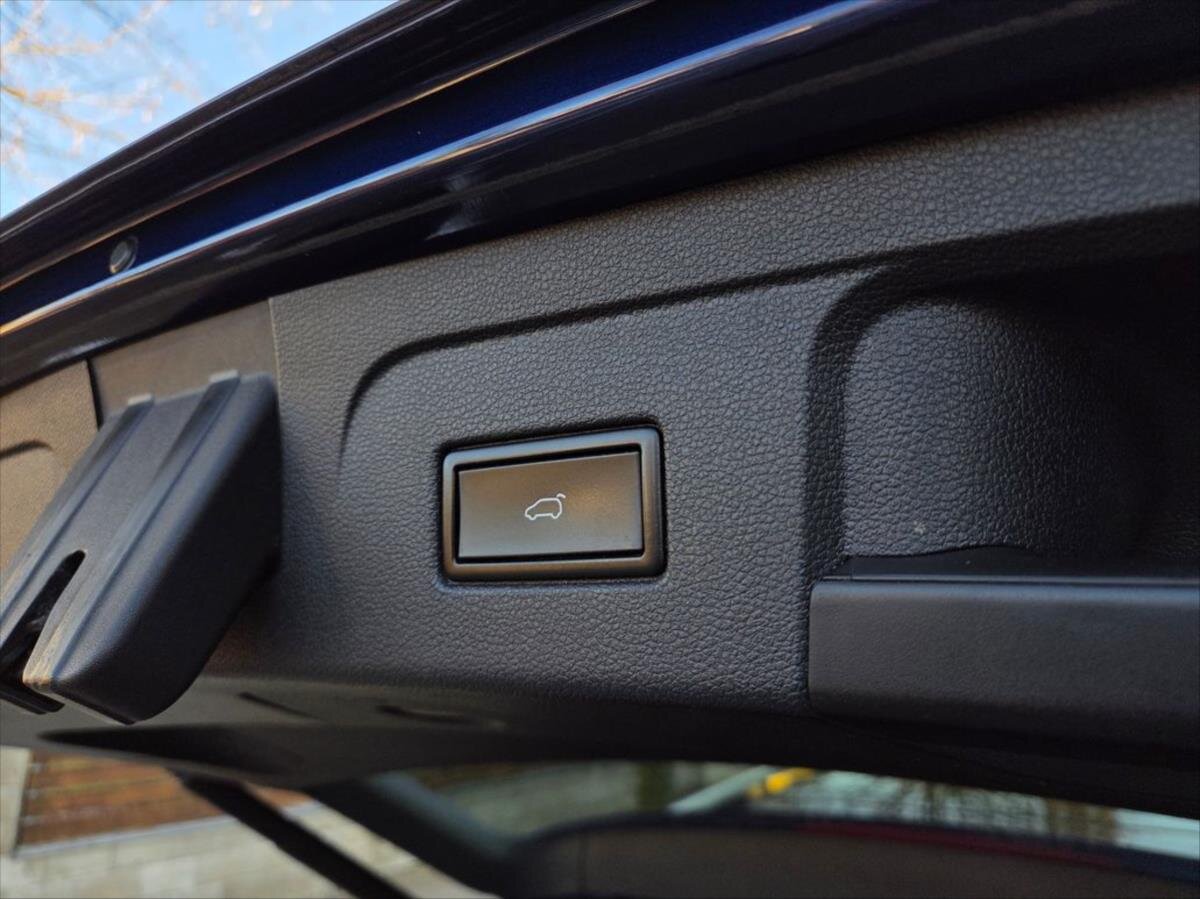 Volkswagen Touran MPV 2,0 l 110 kw